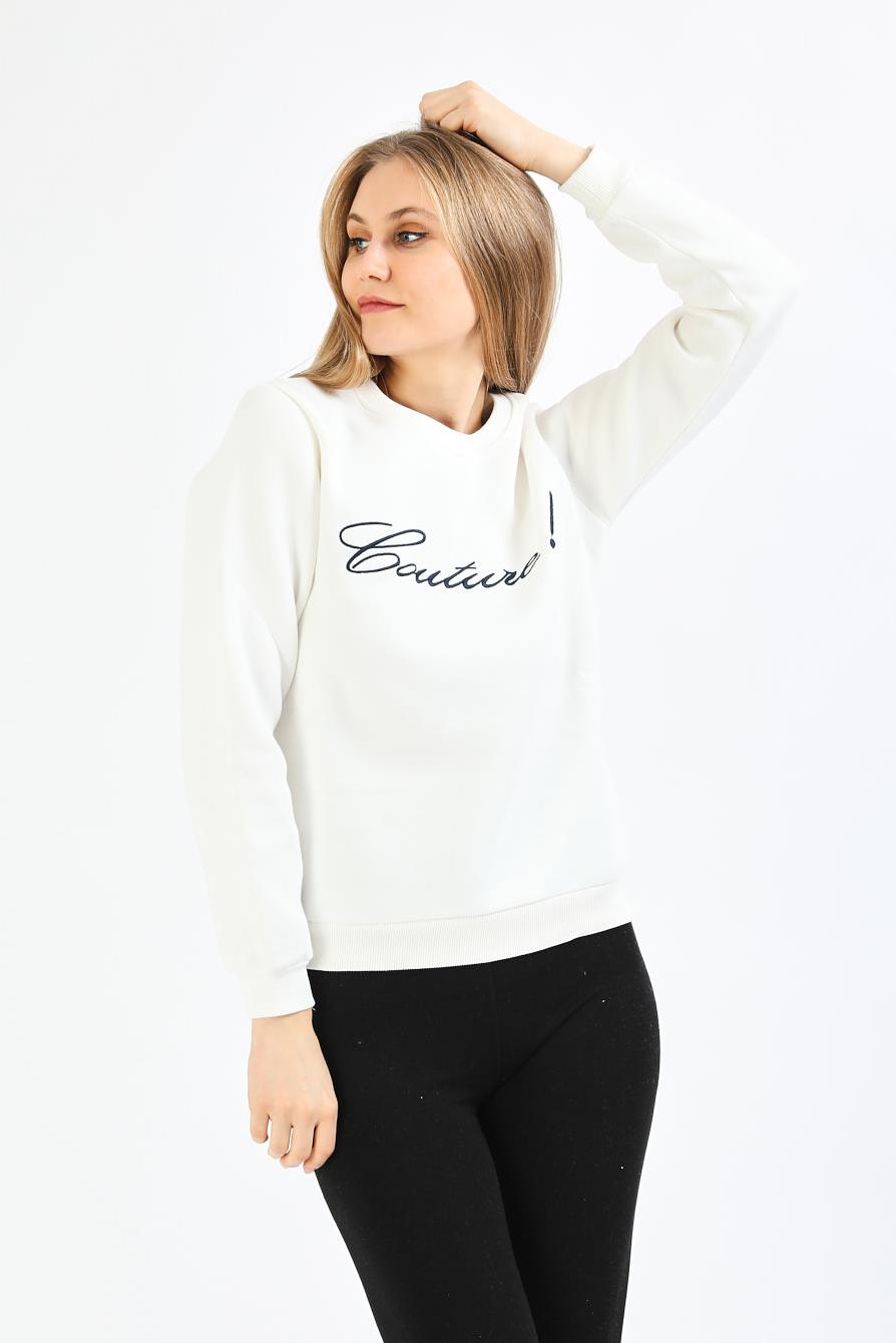 Nakışlı Beyaz Sweatshirt