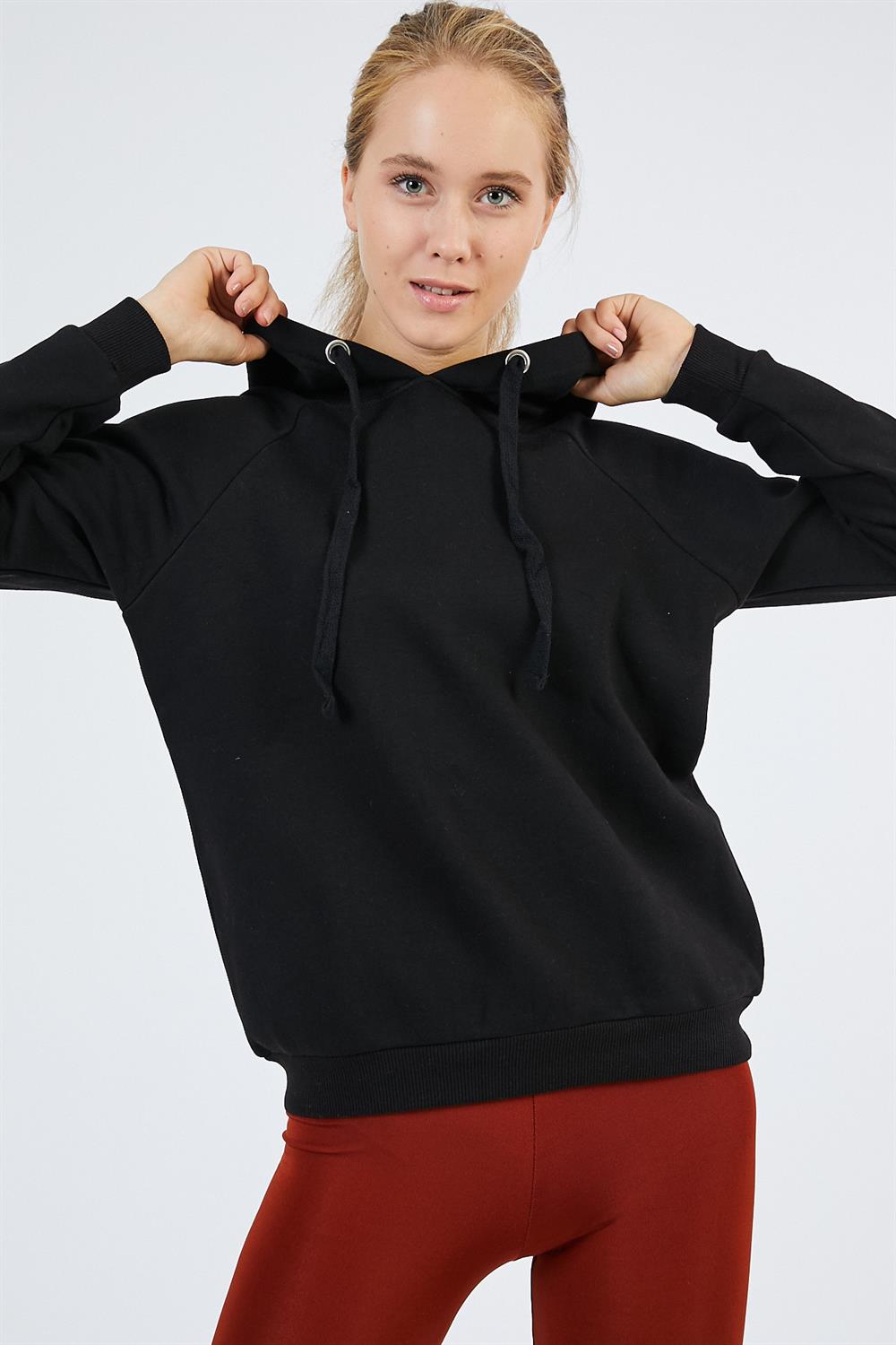 Kapüşonlu Siyah Sweatshirt