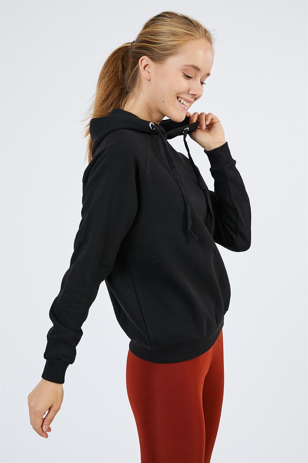 Kapüşonlu Siyah Sweatshirt